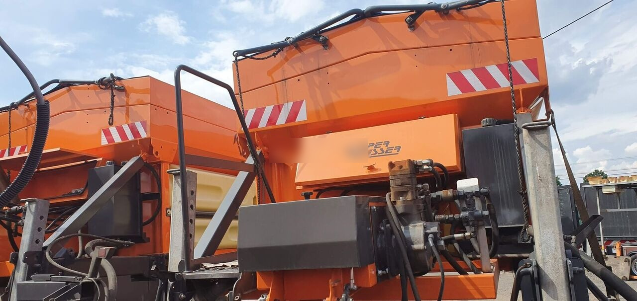 Küpper-Weisser IMSSN 7m3 - مفرشة الرمل/ الملح - آلية المنفعة/ مركبة خاصة: صورة 3 Küpper-Weisser IMSSN 7m3 - مفرشة الرمل/ الملح - آلية المنفعة/ مركبة خاصة: صورة 3