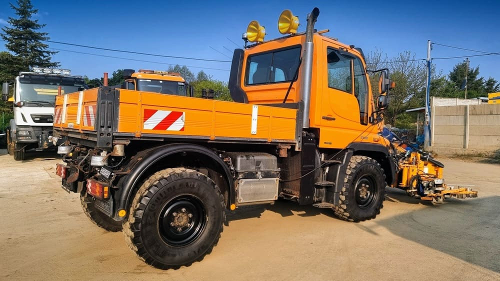 MERCEDES-BENZ Unimog U300 - آلية المنفعة/ مركبة خاصة: صورة 5 MERCEDES-BENZ Unimog U300 - آلية المنفعة/ مركبة خاصة: صورة 5