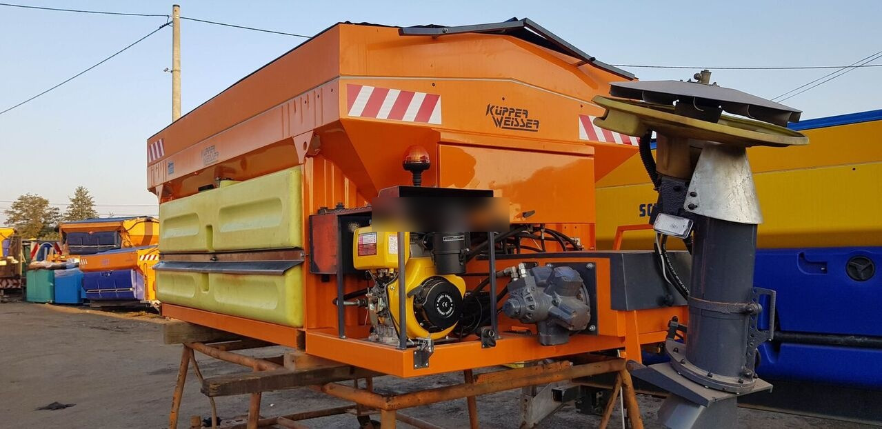 Schmidt KUPPER WEISSER 7m3 - مفرشة الرمل/ الملح - آلية المنفعة/ مركبة خاصة: صورة 1 Schmidt KUPPER WEISSER 7m3 - مفرشة الرمل/ الملح - آلية المنفعة/ مركبة خاصة: صورة 1