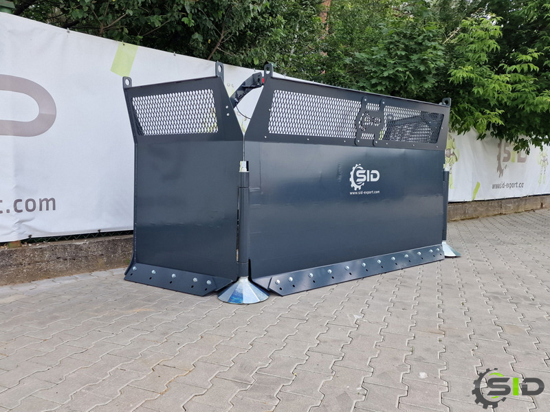 SID Maisschild Silogabel Flachschieber / Le bulldozer à maïs/ Corn plough / Silage blade /maize shield 4,5 m 3P.2+3 - معدات ما بعد الحصاد: صورة 1 SID Maisschild Silogabel Flachschieber / Le bulldozer à maïs/ Corn plough / Silage blade /maize shield 4,5 m 3P.2+3 - معدات ما بعد الحصاد: صورة 1