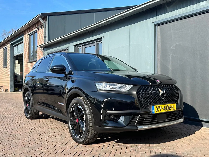 DS Ds 7 Crossback DS PERFORMANCE LINE, 71DKM, ALCANTARA, VIRTUAL COCKPIT, LMV - سيارة دفع رباعي: صورة 1 DS Ds 7 Crossback DS PERFORMANCE LINE, 71DKM, ALCANTARA, VIRTUAL COCKPIT, LMV - سيارة دفع رباعي: صورة 1