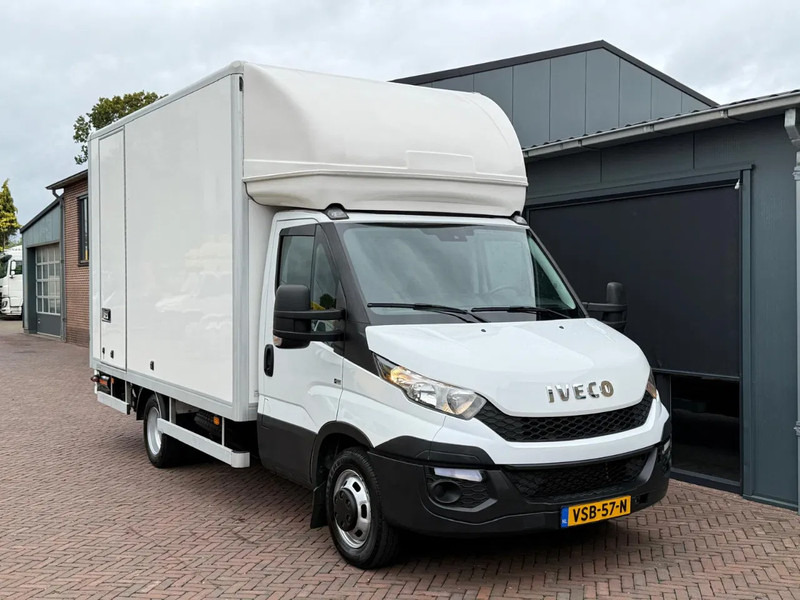 Iveco Daily 35C17 Automaat Cam Dhol. laadk Trekha. 3 zits Airco Navi - شاحنة مغلقة الصندوق: صورة 1 Iveco Daily 35C17 Automaat Cam Dhol. laadk Trekha. 3 zits Airco Navi - شاحنة مغلقة الصندوق: صورة 1