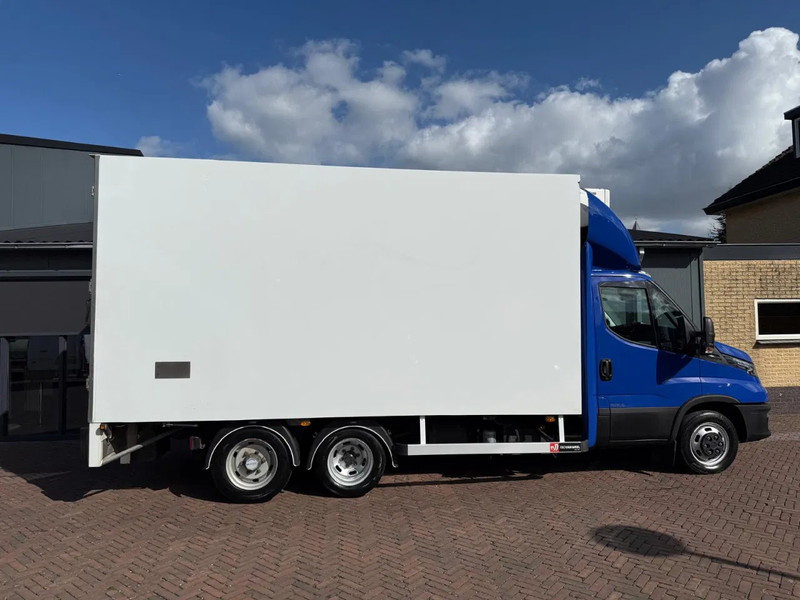 Iveco Daily 40C18 3.0 180PK Aut. Clixtar Be trekker Koeler 2655 KG Laadvm. 3 Zits CVO - وحدة جر: صورة 2 Iveco Daily 40C18 3.0 180PK Aut. Clixtar Be trekker Koeler 2655 KG Laadvm. 3 Zits CVO - وحدة جر: صورة 2