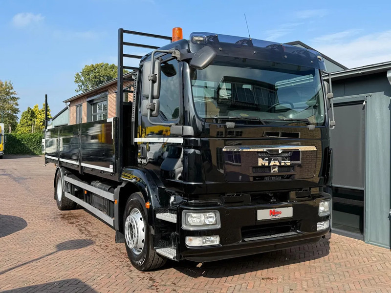 MAN TGM 18.290 Open Laadbak Kooiaap Aansluiting 11 Ton laadvermogen - شاحنات مسطحة: صورة 2 MAN TGM 18.290 Open Laadbak Kooiaap Aansluiting 11 Ton laadvermogen - شاحنات مسطحة: صورة 2