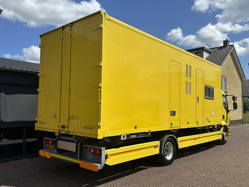 Volvo FL 12.240 BDF ST.AIRCO+ KACHEL, DOUCHE, 2X BED, WASBAK - شاحنة مقفلة: صورة 2 Volvo FL 12.240 BDF ST.AIRCO+ KACHEL, DOUCHE, 2X BED, WASBAK - شاحنة مقفلة: صورة 2