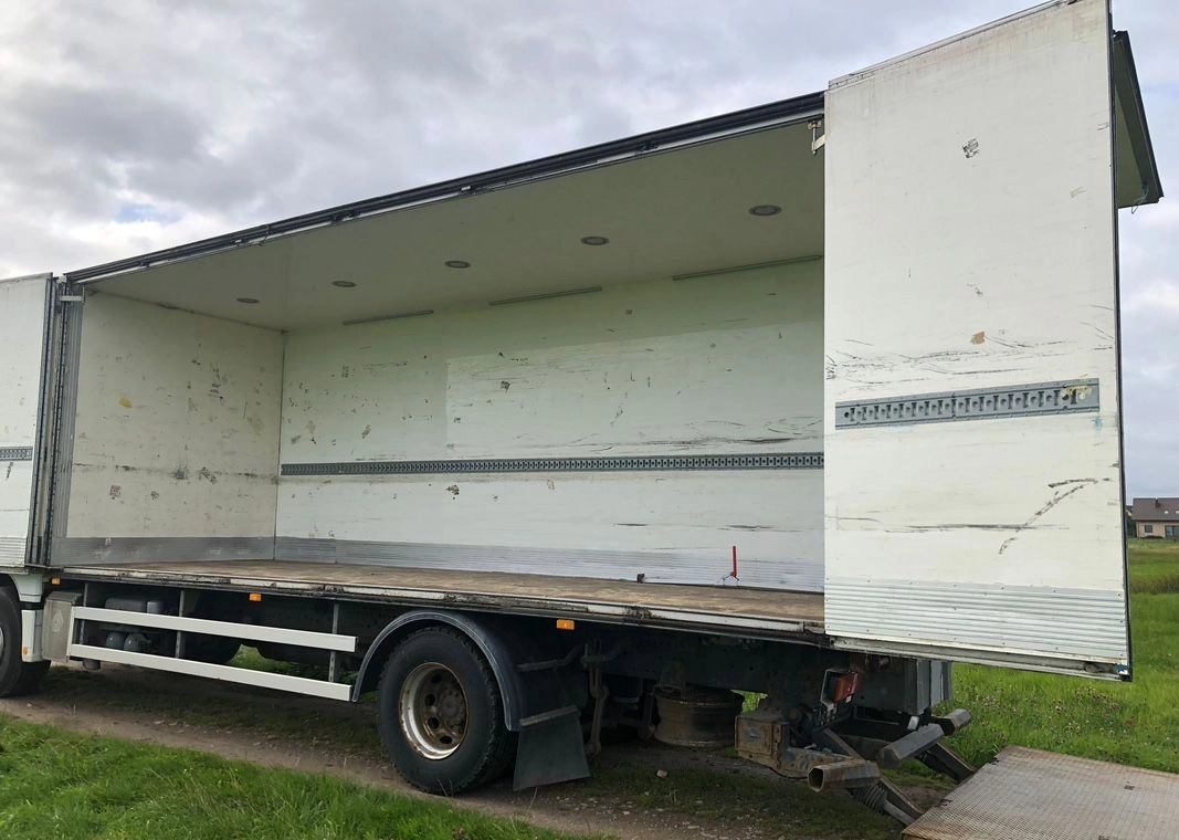 MERCEDES-BENZ AXOR PRZEBIEG TYLKO 322000 KM!!!! MERCEDES-BENZ AXOR PRZEBIEG TYLKO 322000 KM!!!!: صورة 9 MERCEDES-BENZ AXOR PRZEBIEG TYLKO 322000 KM!!!! MERCEDES-BENZ AXOR PRZEBIEG TYLKO 322000 KM!!!!: صورة 9