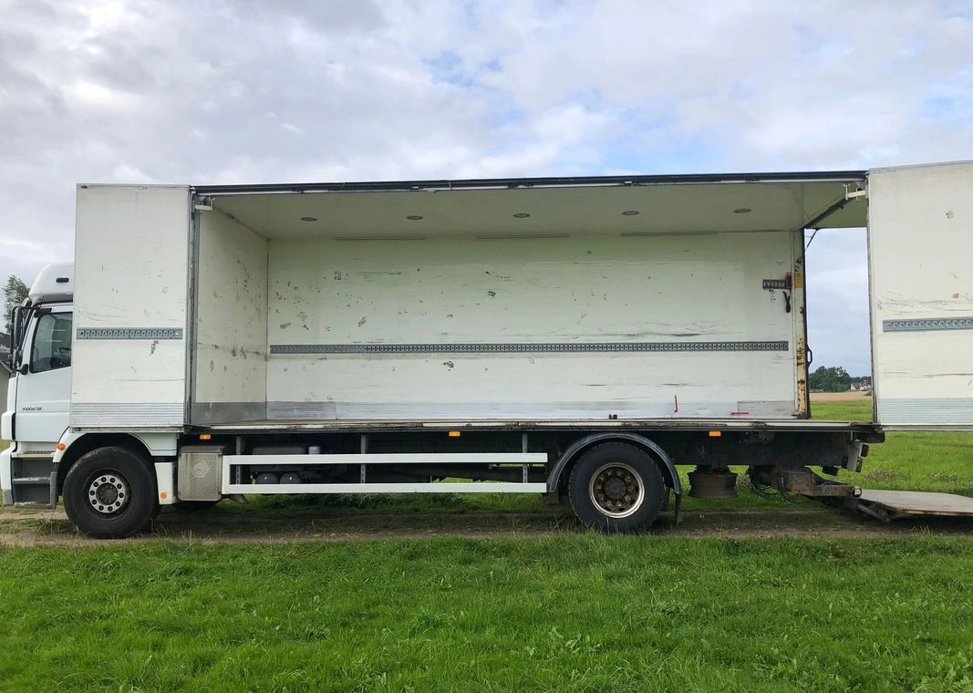 MERCEDES-BENZ AXOR PRZEBIEG TYLKO 322000 KM!!!! MERCEDES-BENZ AXOR PRZEBIEG TYLKO 322000 KM!!!!: صورة 12 MERCEDES-BENZ AXOR PRZEBIEG TYLKO 322000 KM!!!! MERCEDES-BENZ AXOR PRZEBIEG TYLKO 322000 KM!!!!: صورة 12