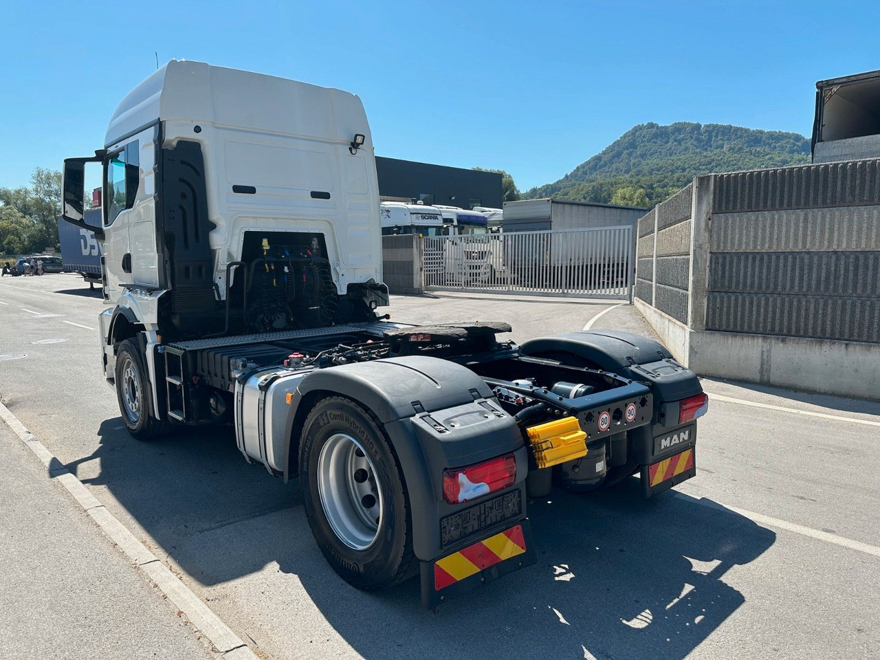 MAN TGS 18.510 4X2 BLS Intarder Kipphydraulik - وحدة جر: صورة 3 MAN TGS 18.510 4X2 BLS Intarder Kipphydraulik - وحدة جر: صورة 3