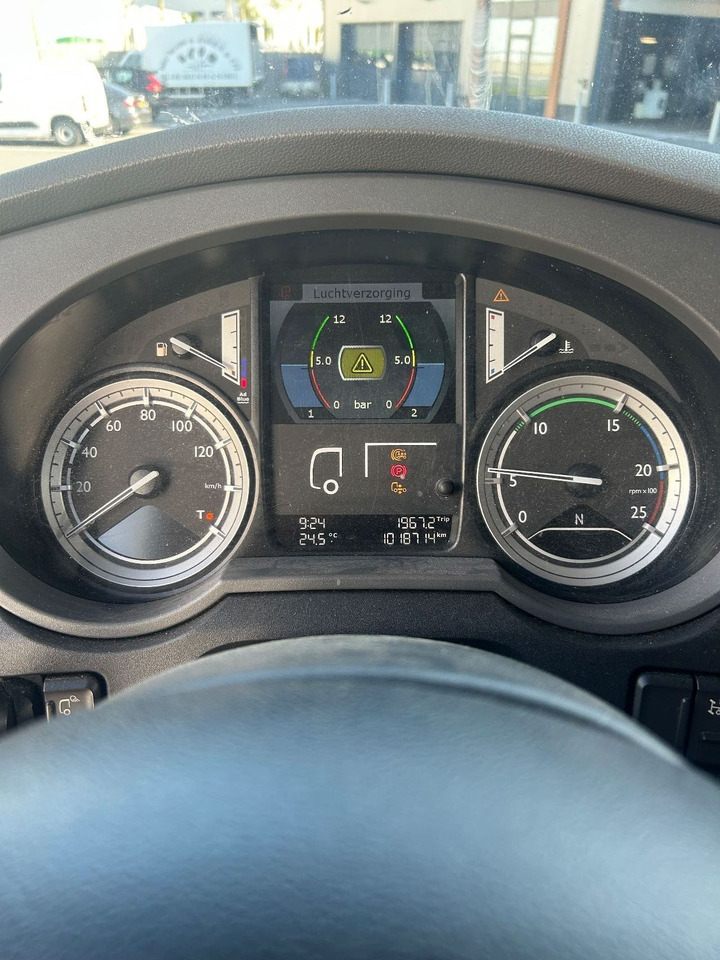 DAF XF 460 XF460 Super Space Cab - وحدة جر: صورة 3 DAF XF 460 XF460 Super Space Cab - وحدة جر: صورة 3