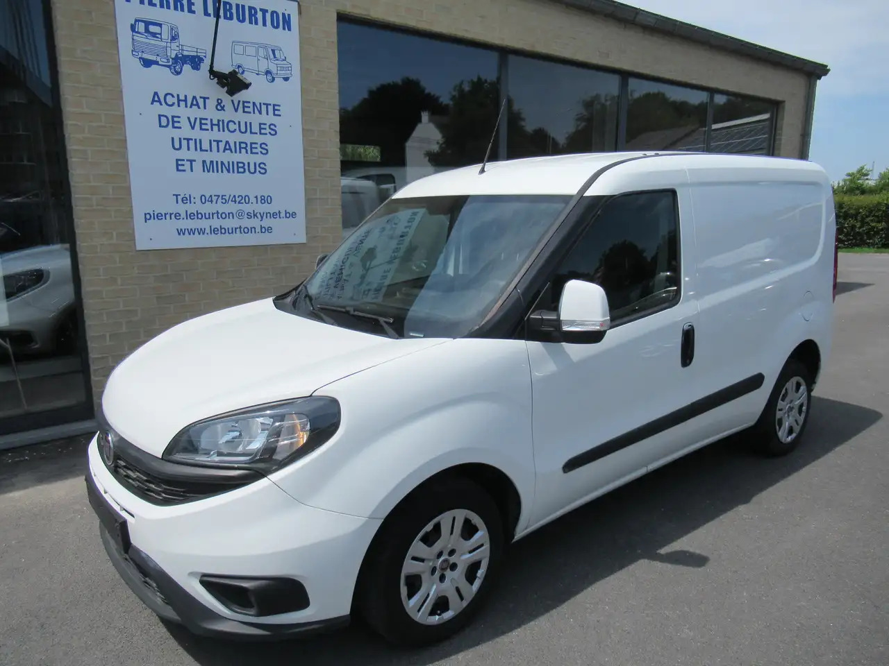 Fiat Doblo 105CV AIRCO,NAVI,CRUISE 9000€+TVA - فان: صورة 1 Fiat Doblo 105CV AIRCO,NAVI,CRUISE 9000€+TVA - فان: صورة 1
