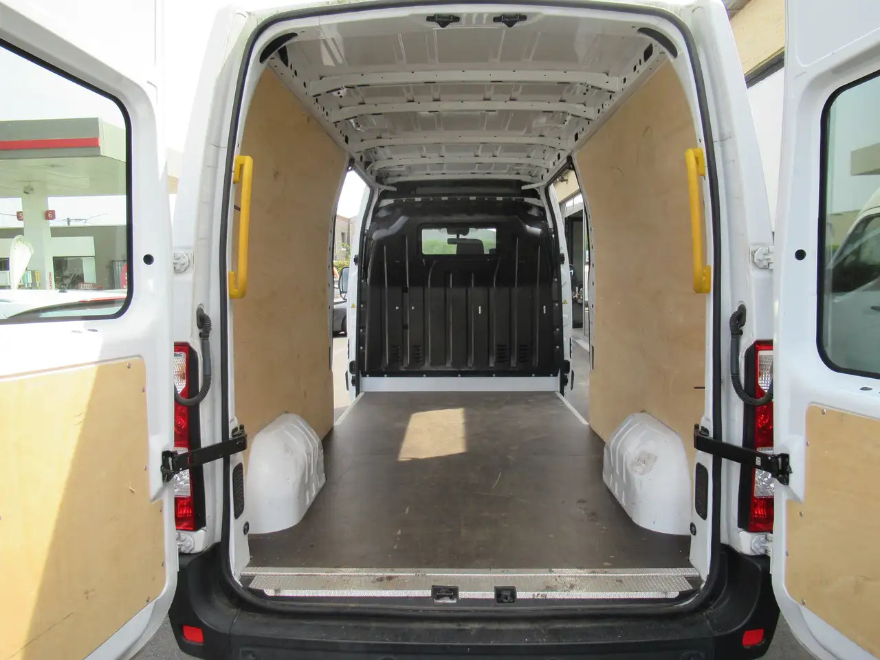 Opel Movano L3H2 AIRCO 2X/PL 14800€+TVA - فان: صورة 5 Opel Movano L3H2 AIRCO 2X/PL 14800€+TVA - فان: صورة 5