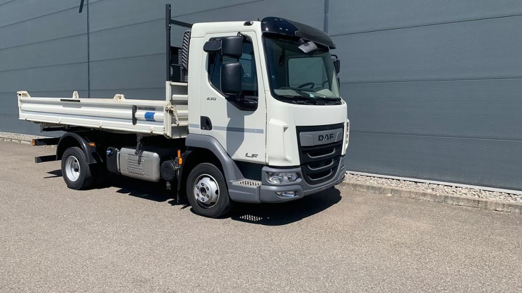 DAF LF 230 FA 7,49 t. Meiller DSK Klima Automatik - قلاب صغير: صورة 1 DAF LF 230 FA 7,49 t. Meiller DSK Klima Automatik - قلاب صغير: صورة 1