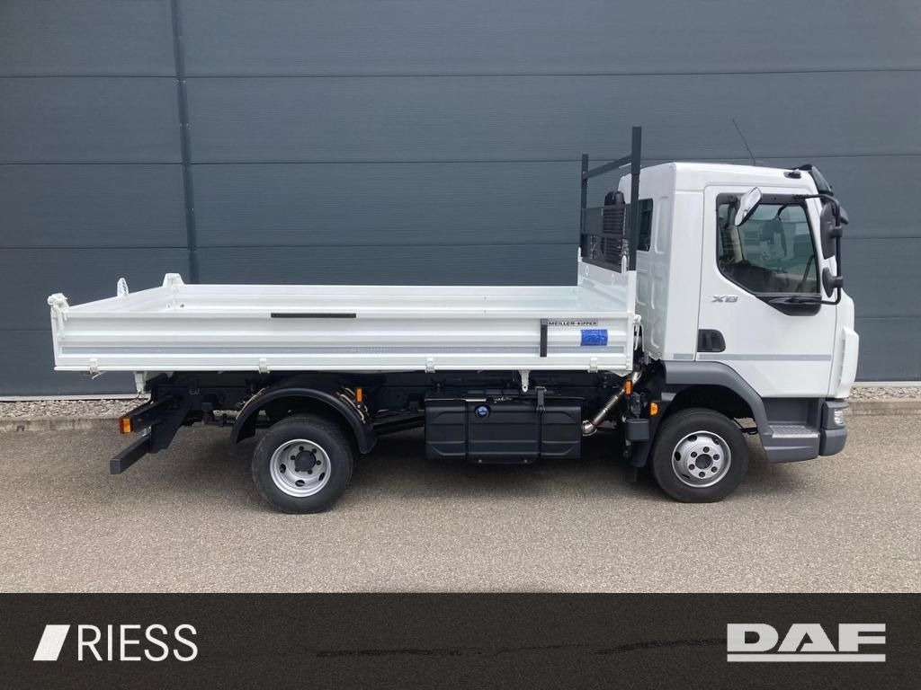DAF XB 210 FA 7,49to Meiller DSK Typ 3 XB 210 FA 7,4 DAF XB 210 FA 7,49to Meiller DSK Typ 3 XB 210 FA 7,4 - شاحنة قلاب: صورة 2 DAF XB 210 FA 7,49to Meiller DSK Typ 3 XB 210 FA 7,4 DAF XB 210 FA 7,49to Meiller DSK Typ 3 XB 210 FA 7,4 - شاحنة قلاب: صورة 2