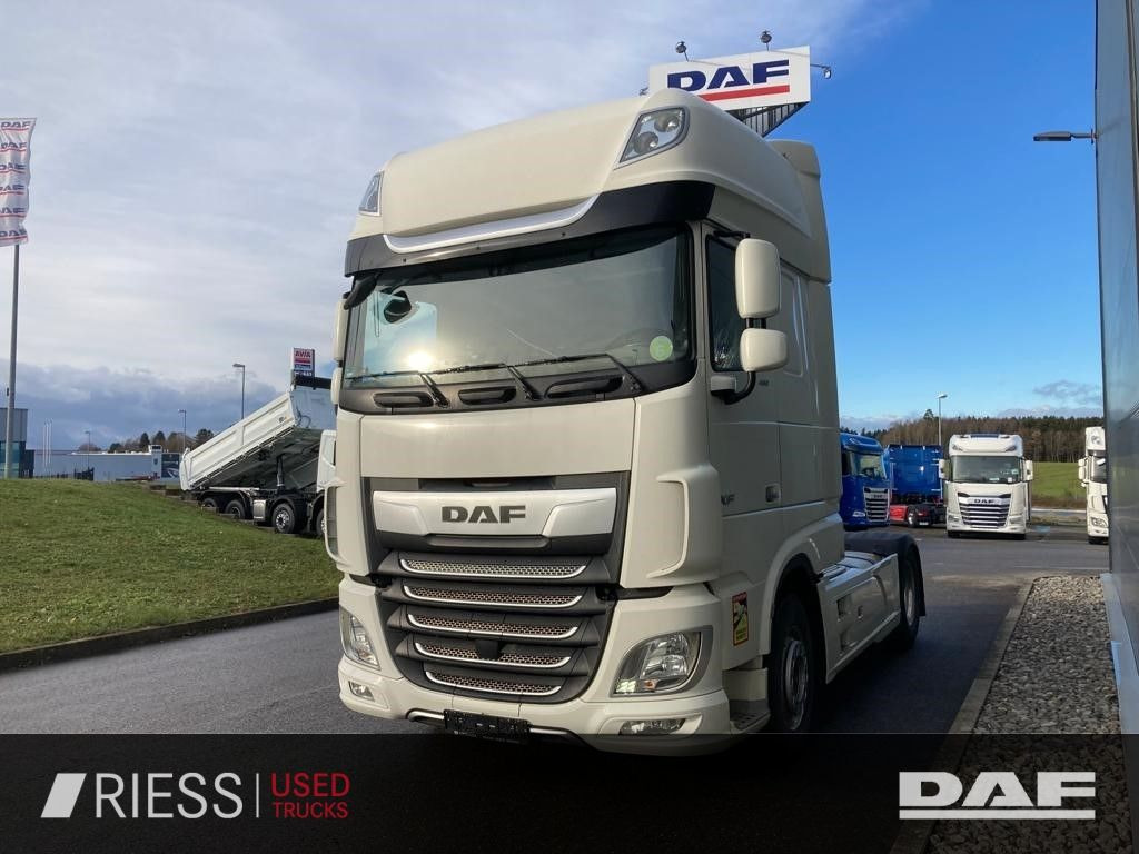 DAF XF 480 FT Super Space Cab Intarder / Nebenantrie - وحدة جر: صورة 4 DAF XF 480 FT Super Space Cab Intarder / Nebenantrie - وحدة جر: صورة 4