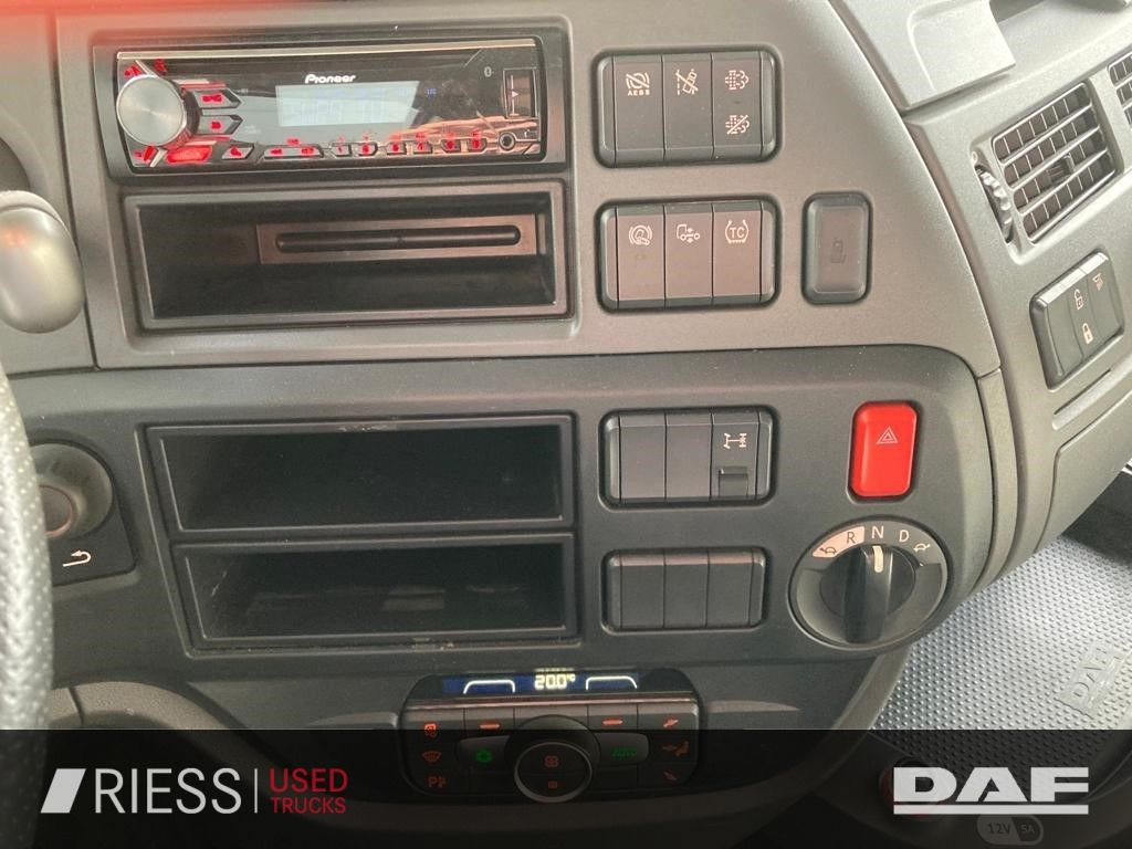 وحدة جر DAF XF 480 FT Super Space Cab Intarder / Nebenantrie: صورة 18