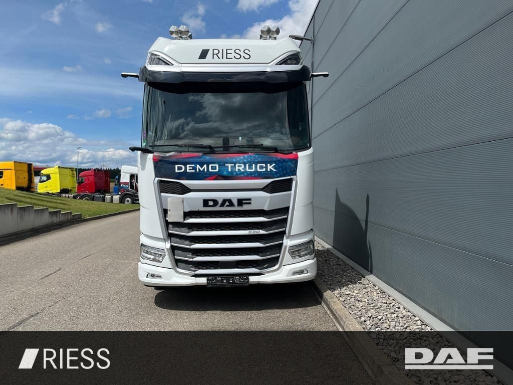 DAF XG+ 530 FT Alcoa Leder Intarder Standklima Hydra DAF XG+ 530 FT Alcoa Leder Intarder Standklima Hydra - وحدة جر: صورة 2 DAF XG+ 530 FT Alcoa Leder Intarder Standklima Hydra DAF XG+ 530 FT Alcoa Leder Intarder Standklima Hydra - وحدة جر: صورة 2