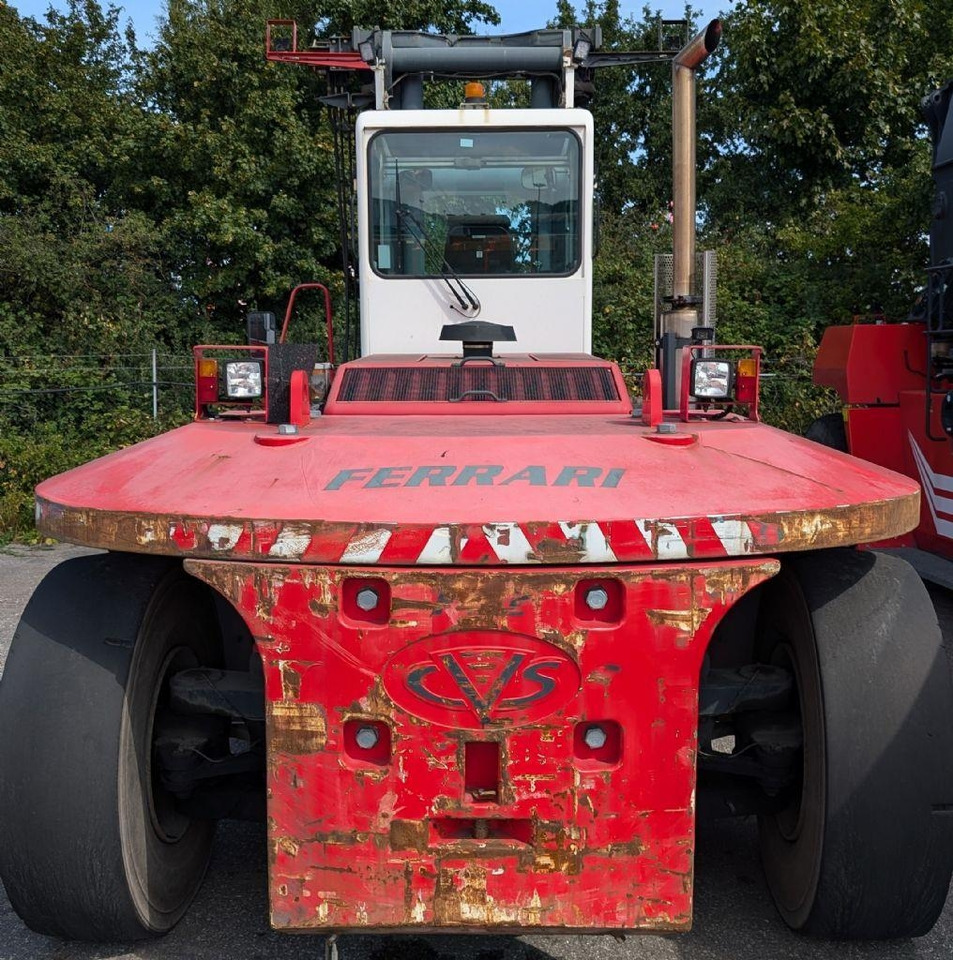 CVS Ferrari F32 - رافعة شوكية ديزل: صورة 5 CVS Ferrari F32 - رافعة شوكية ديزل: صورة 5