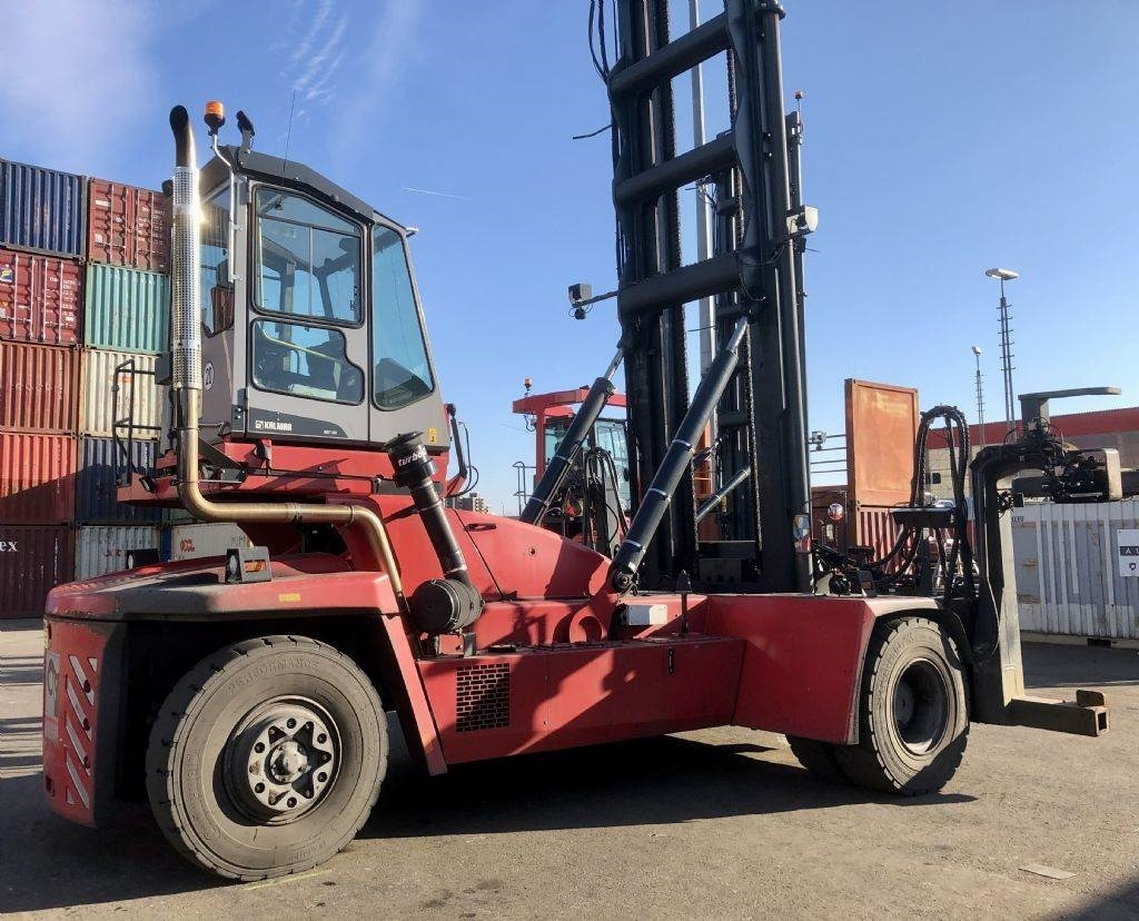 Kalmar DCF100-45E7 - مناولة الحاوية: صورة 4 Kalmar DCF100-45E7 - مناولة الحاوية: صورة 4