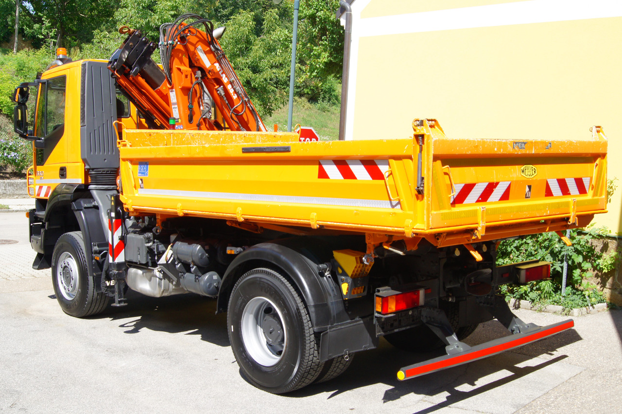 IVECO 190T33 Trakker 4x4/ATLAS 85.2/Euro5/Winterdienst/Streuer - شاحنة قلاب: صورة 4 IVECO 190T33 Trakker 4x4/ATLAS 85.2/Euro5/Winterdienst/Streuer - شاحنة قلاب: صورة 4