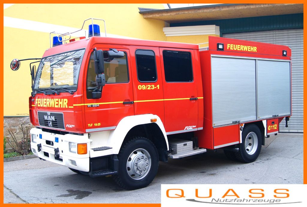 MAN 14.224 L80 4x4 /METZ TLF 16/25 Feuerwehr Expedition - سيارة إطفاء: صورة 1 MAN 14.224 L80 4x4 /METZ TLF 16/25 Feuerwehr Expedition - سيارة إطفاء: صورة 1