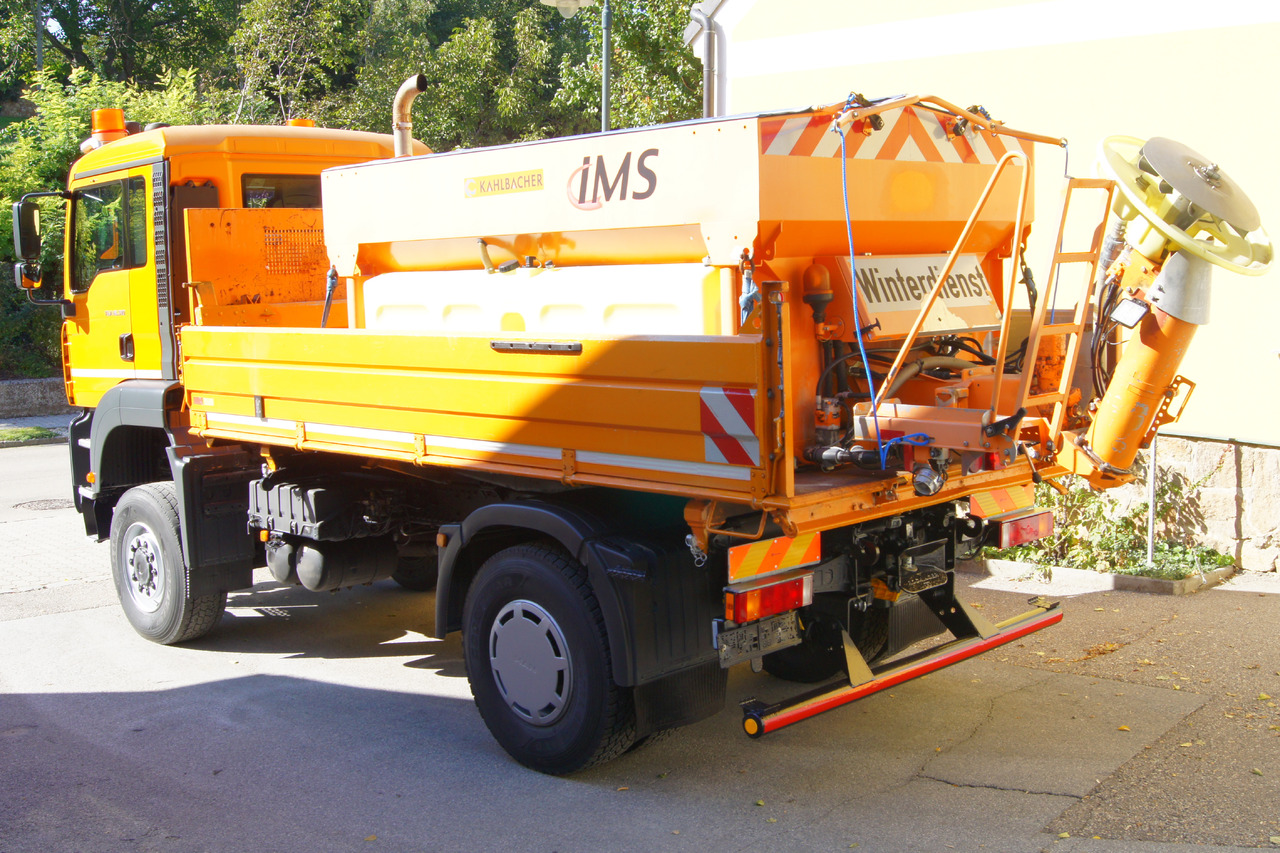 MAN TGA 18.310 BL 4x4/MEILLER/Salzstreuer/Winterdienst - شاحنة قلاب: صورة 3 MAN TGA 18.310 BL 4x4/MEILLER/Salzstreuer/Winterdienst - شاحنة قلاب: صورة 3