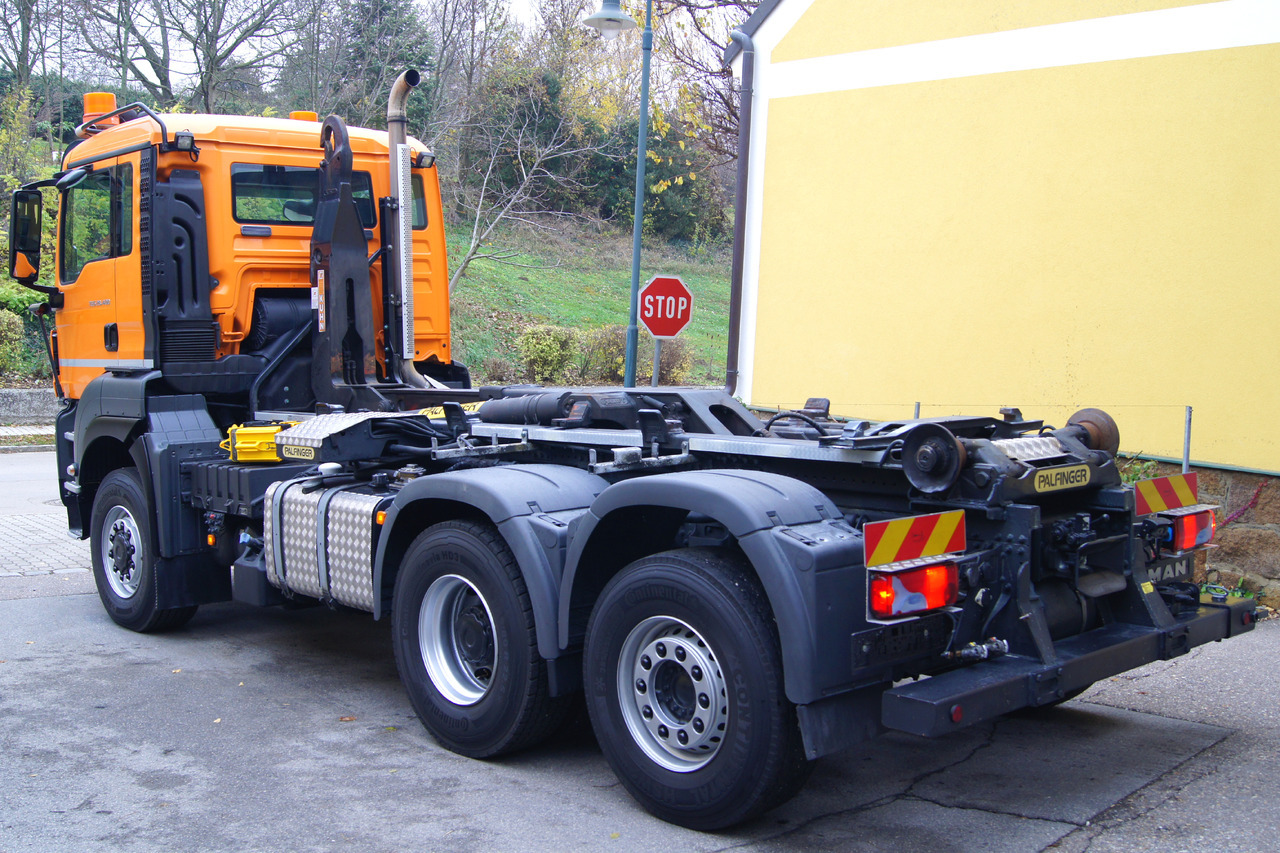 MAN TGS 28.400 BL 6x4-4/TÜV/PALIFT/Winterdienst/Salzstreuer/Streuer/Schneepflug - جرافة ثلج: صورة 5 MAN TGS 28.400 BL 6x4-4/TÜV/PALIFT/Winterdienst/Salzstreuer/Streuer/Schneepflug - جرافة ثلج: صورة 5