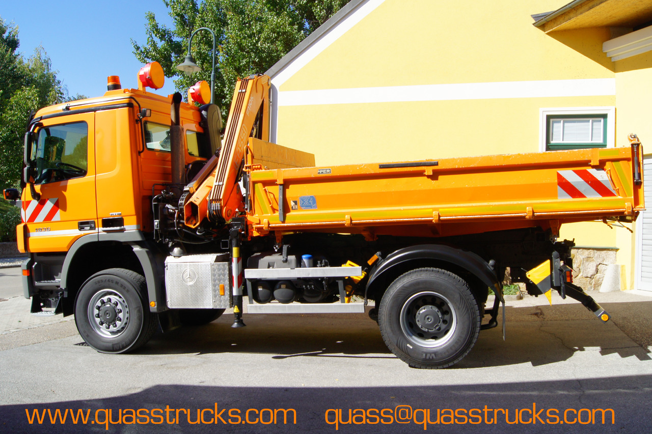 MERCEDES-BENZ ACTROS 1836 /4x4/TÜV/FASSI 110/MEILLER/Winterdienst/Wechselsystem - جرافة ثلج: صورة 2 MERCEDES-BENZ ACTROS 1836 /4x4/TÜV/FASSI 110/MEILLER/Winterdienst/Wechselsystem - جرافة ثلج: صورة 2