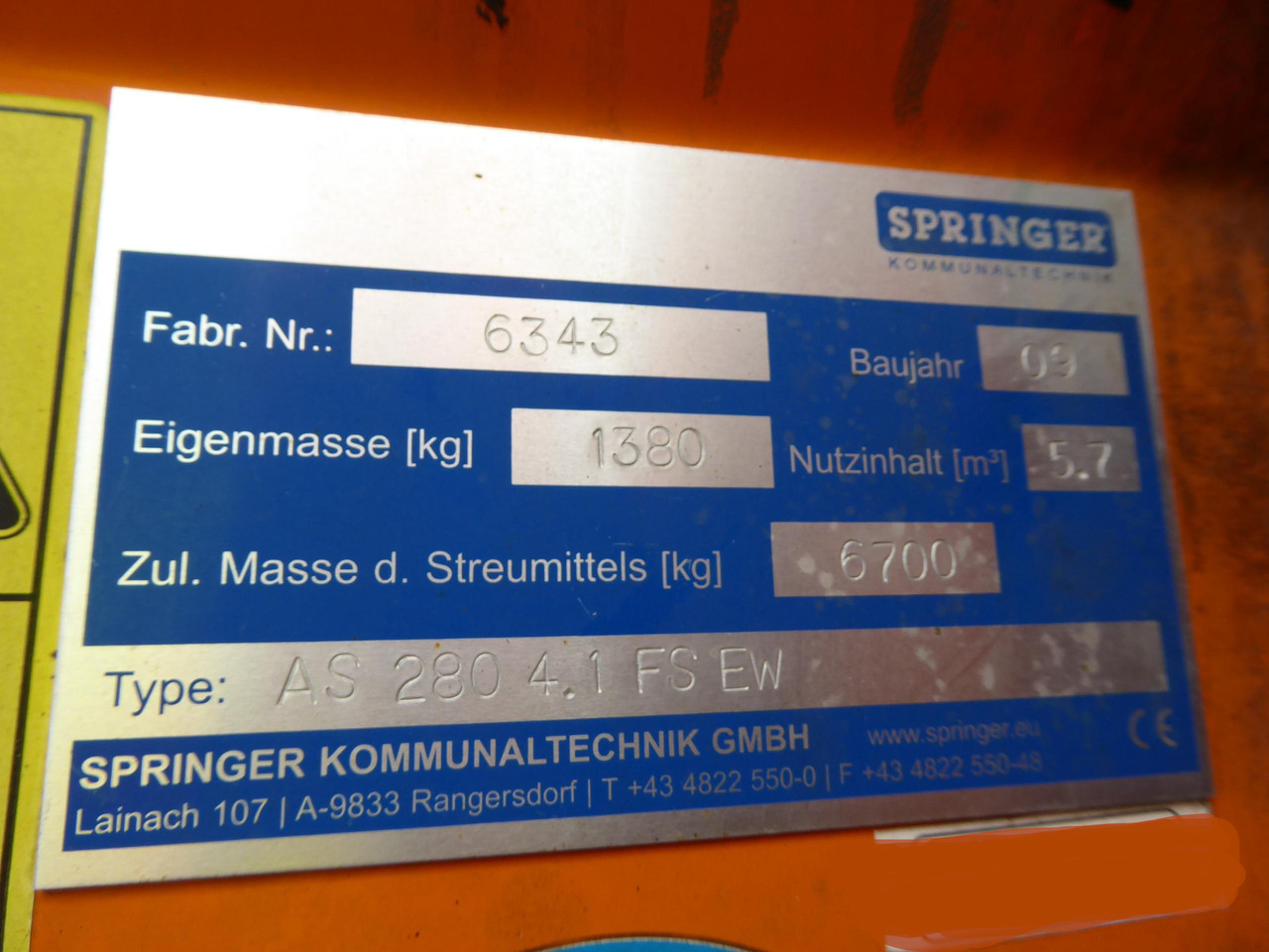 SPRINGER AS 280/Unimog U400 U500/4m³ Feuchtsalzstreuer/Salzstreuer/Streuer - مفرشة الرمل/ الملح: صورة 5 SPRINGER AS 280/Unimog U400 U500/4m³ Feuchtsalzstreuer/Salzstreuer/Streuer - مفرشة الرمل/ الملح: صورة 5