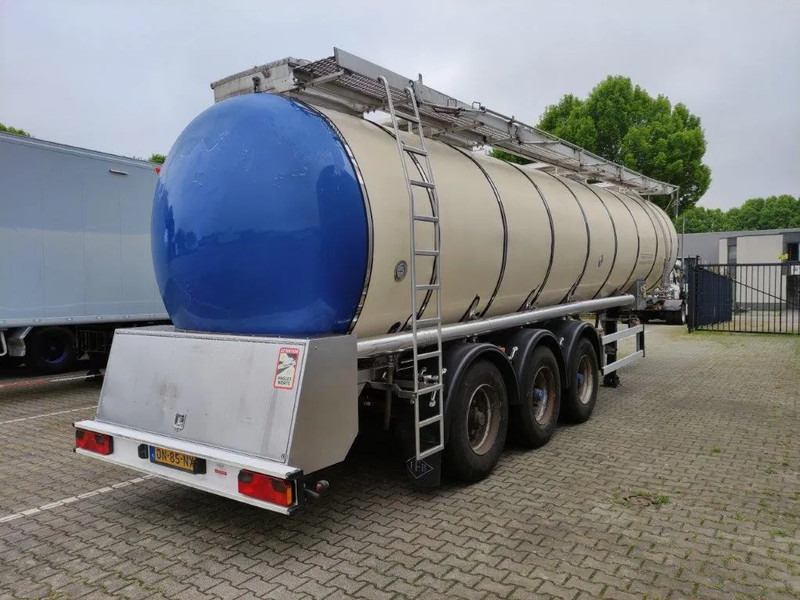 Feldbinder 33500 liter 3 kamer tankoplegger met Unibloc electric pomp - نصف مقطورة صهريج: صورة 4 Feldbinder 33500 liter 3 kamer tankoplegger met Unibloc electric pomp - نصف مقطورة صهريج: صورة 4
