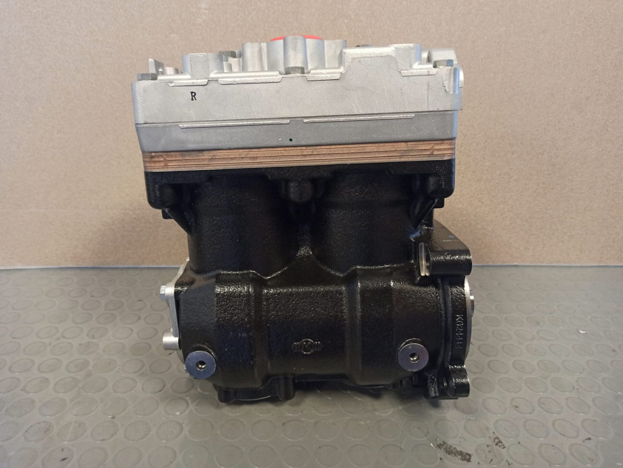 SCANIA AIR COMPRESSOR - 2792819 - كابح هوائي - شاحنة: صورة 1 SCANIA AIR COMPRESSOR - 2792819 - كابح هوائي - شاحنة: صورة 1