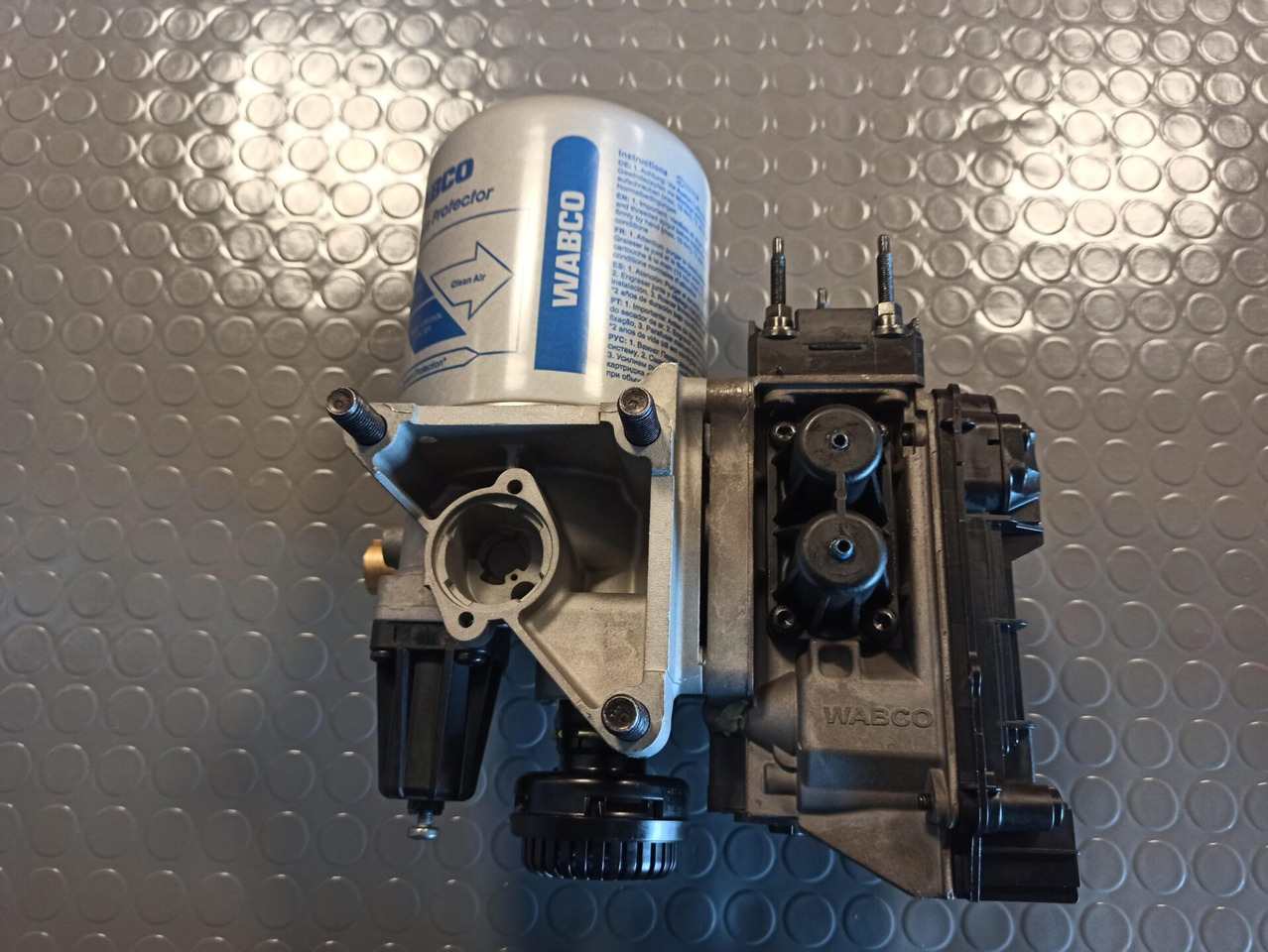 SCANIA APS AIR DRYER - 9325100090 - أجزاء الفرامل - شاحنة: صورة 1 SCANIA APS AIR DRYER - 9325100090 - أجزاء الفرامل - شاحنة: صورة 1