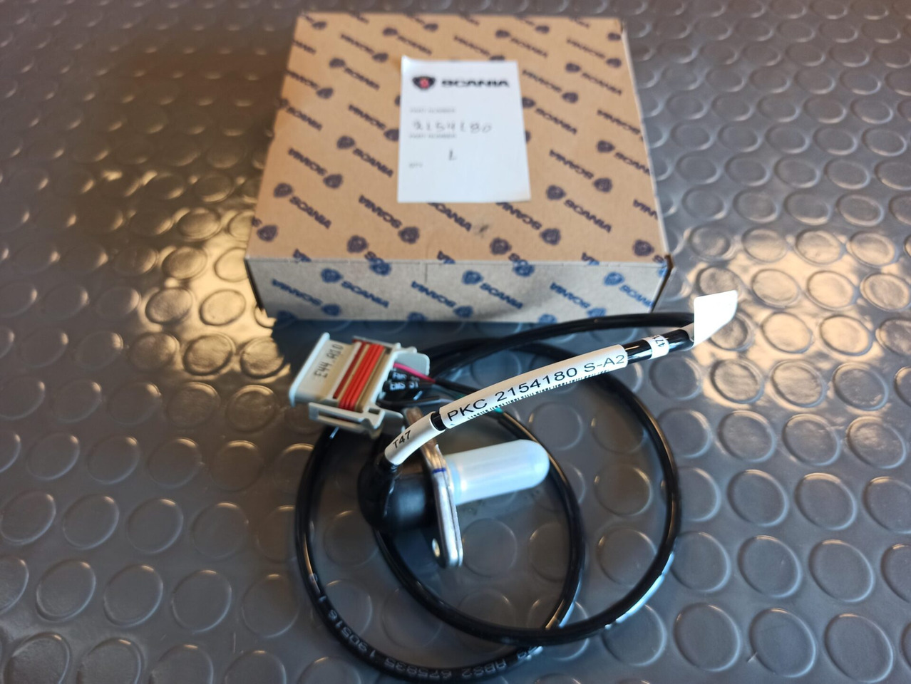 SCANIA CHARGE AIR PRESSURE SENSOR - 2154180 - جهاز استشعار - شاحنة: صورة 1 SCANIA CHARGE AIR PRESSURE SENSOR - 2154180 - جهاز استشعار - شاحنة: صورة 1