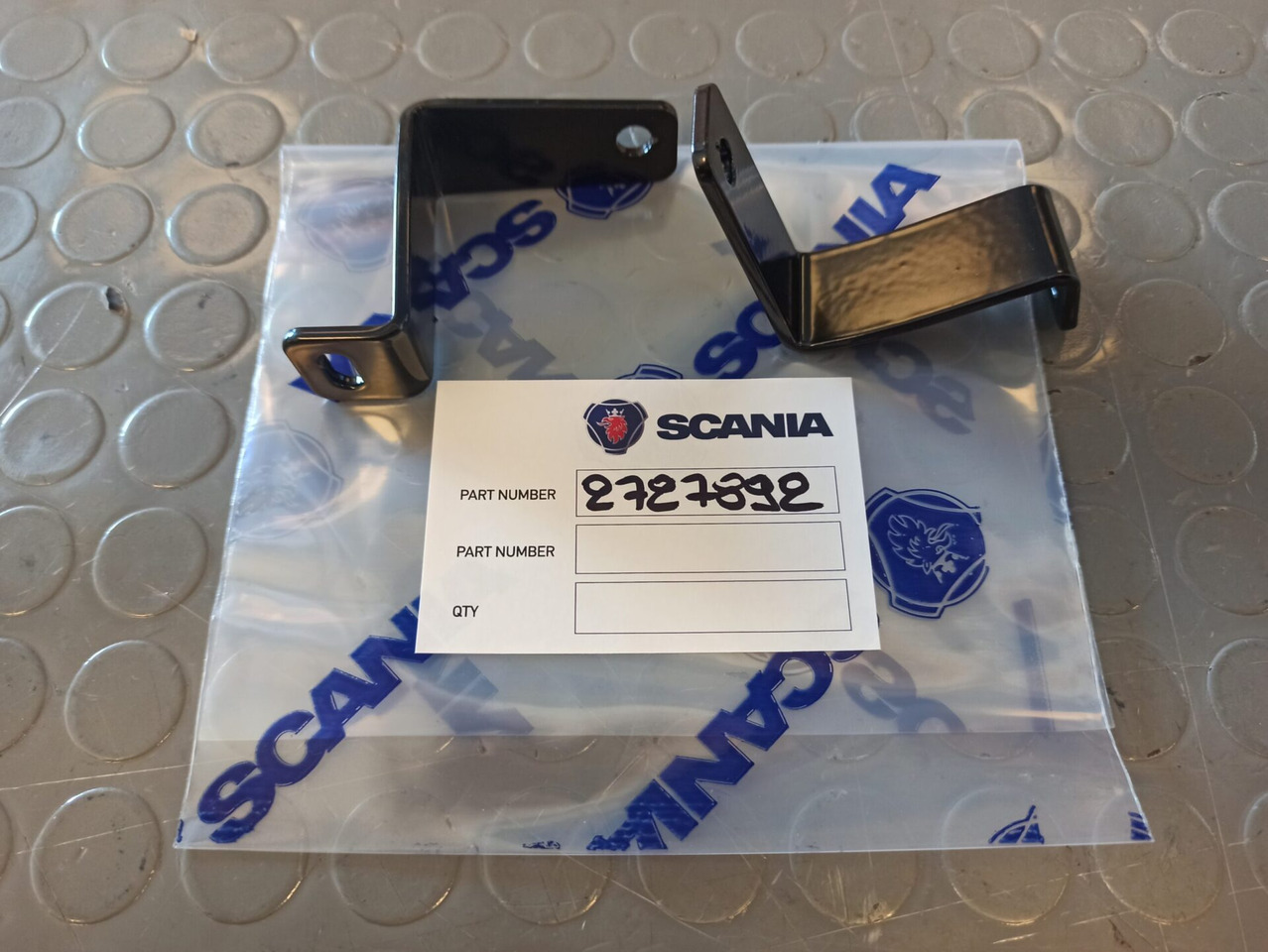 SCANIA SUPPORT - 2727892 - الكابينة والداخلية - شاحنة: صورة 1 SCANIA SUPPORT - 2727892 - الكابينة والداخلية - شاحنة: صورة 1