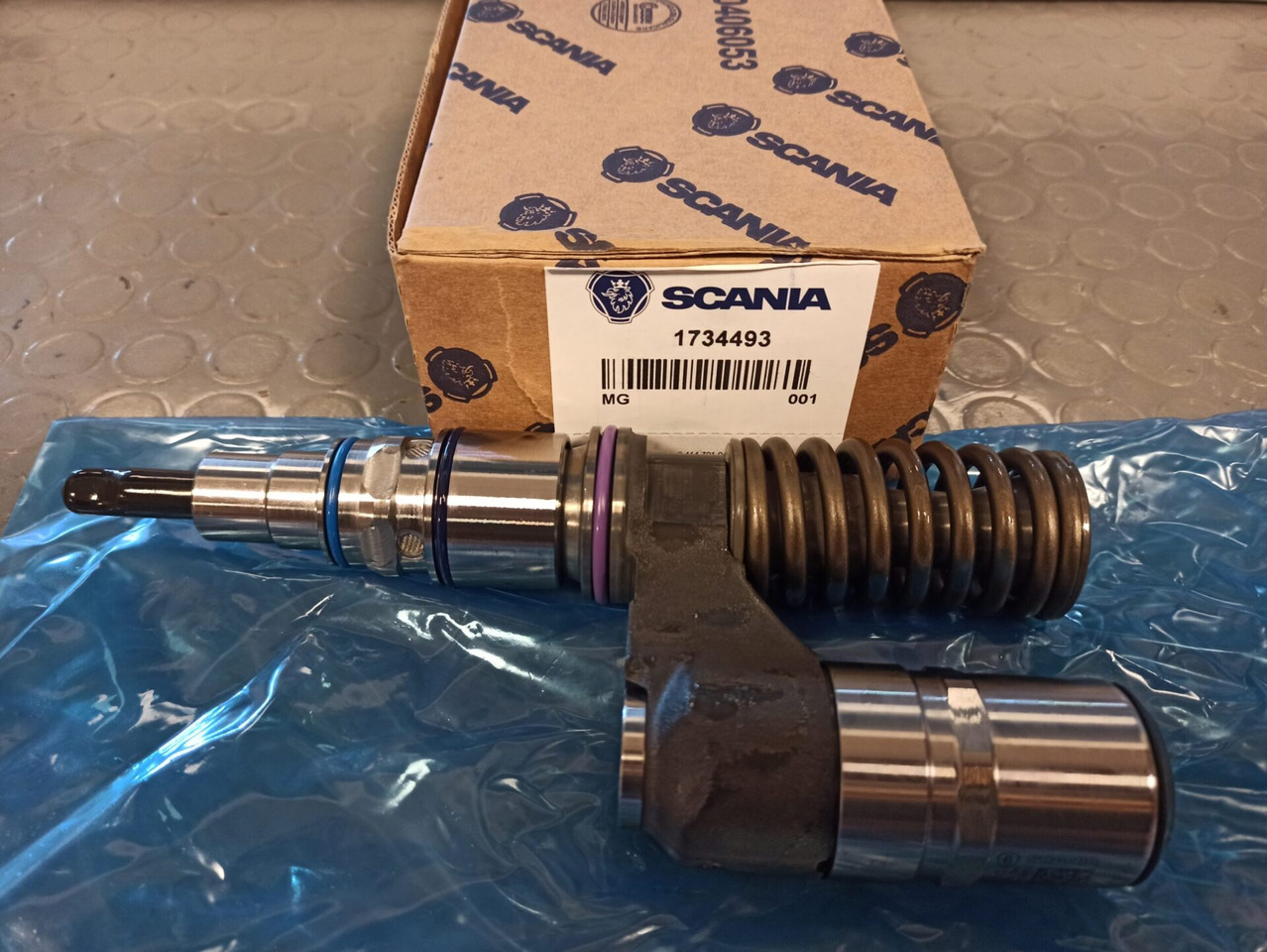 SCANIA UNIT INJECTOR - 1734493 - حاقن - شاحنة: صورة 1 SCANIA UNIT INJECTOR - 1734493 - حاقن - شاحنة: صورة 1