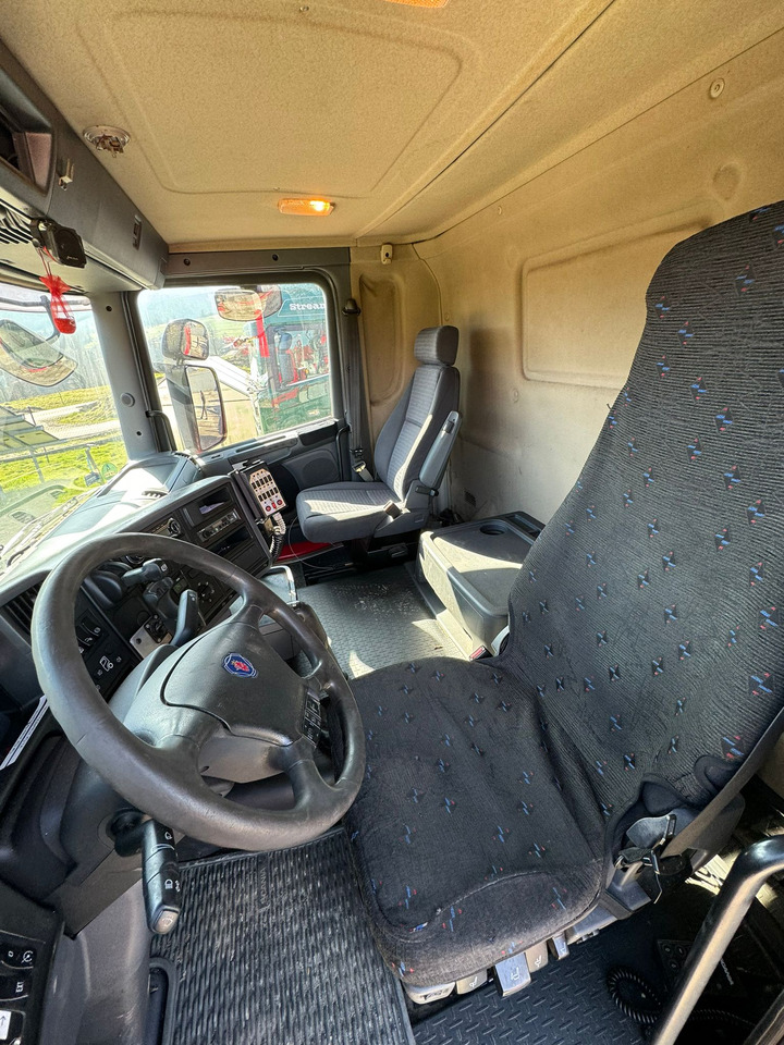 SCANIA R500 - شاحنة قطع الأشجار: صورة 5 SCANIA R500 - شاحنة قطع الأشجار: صورة 5