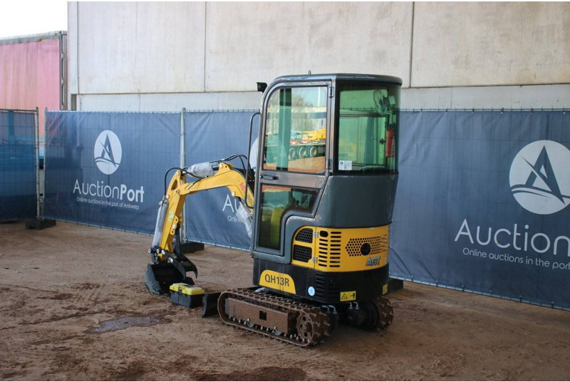 AGT Industrial QH13R - حفارة مُصَّغرة: صورة 3 AGT Industrial QH13R - حفارة مُصَّغرة: صورة 3
