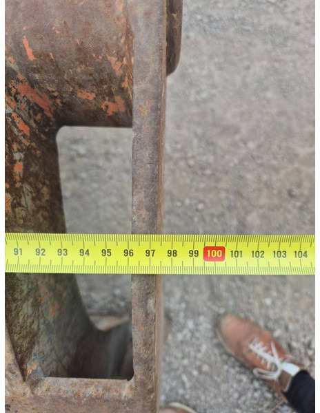 Aarden Equipment RG 800 P - كُلَّاب: صورة 5 Aarden Equipment RG 800 P - كُلَّاب: صورة 5