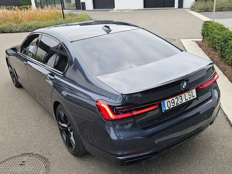 BMW 7-Reeks Long (G12 - update) _ 750 Ld xDrive - سيدان: صورة 3 BMW 7-Reeks Long (G12 - update) _ 750 Ld xDrive - سيدان: صورة 3