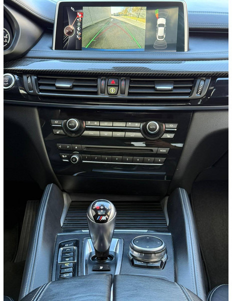 سيدان BMW 'X6 (F16) _ M: صورة 17 سيدان BMW 'X6 (F16) _ M: صورة 17