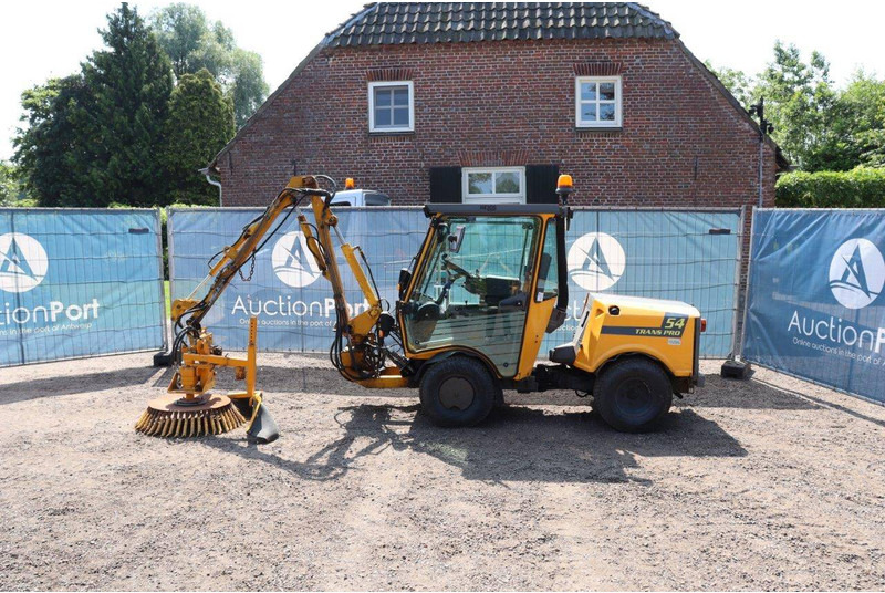 Belos Trans Pro 54 - سياره كنس شوارع: صورة 2 Belos Trans Pro 54 - سياره كنس شوارع: صورة 2