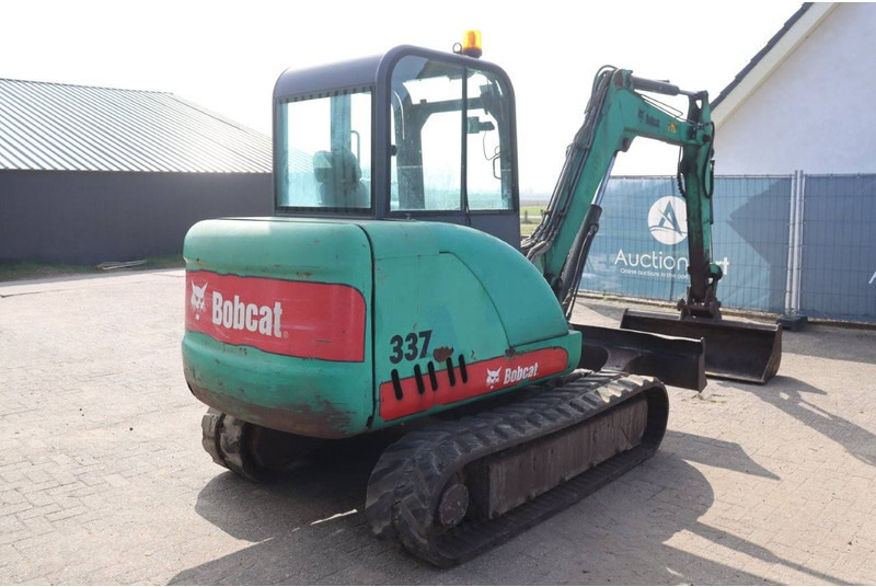 حفار زحاف Bobcat 337: صورة 6
