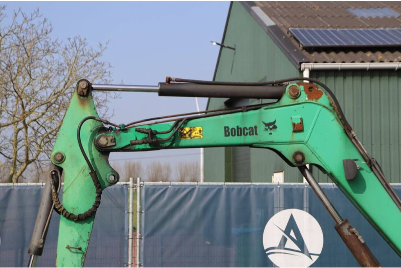 حفار زحاف Bobcat 337: صورة 12
