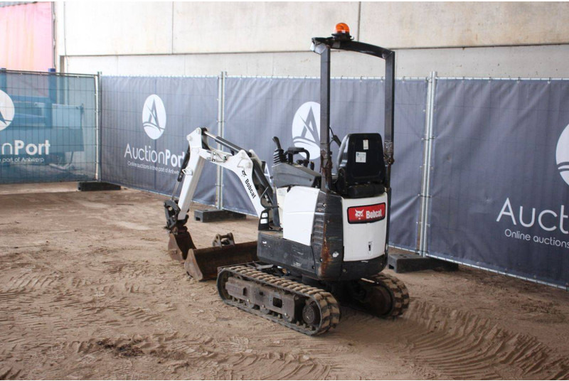 Bobcat E10Z - حفارة مُصَّغرة: صورة 3 Bobcat E10Z - حفارة مُصَّغرة: صورة 3