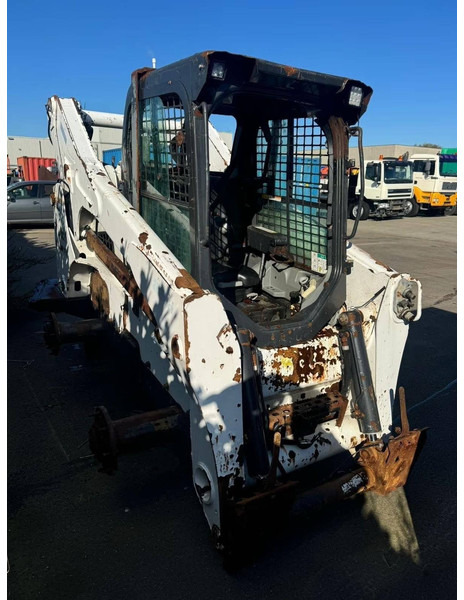 Bobcat S850 - اللودر المجنزر: صورة 3 Bobcat S850 - اللودر المجنزر: صورة 3