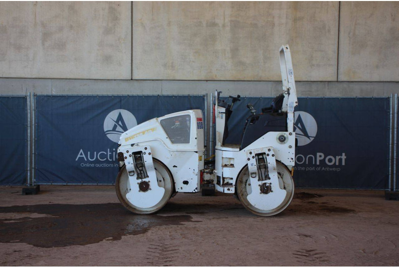 Bomag BW138AD-5 - مدحلة ضاغطة: صورة 2 Bomag BW138AD-5 - مدحلة ضاغطة: صورة 2