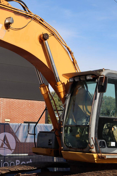 حفار زحاف Case CX210B: صورة 13