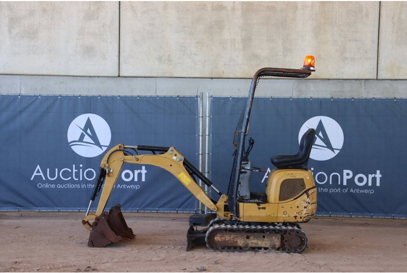 Caterpillar 300.9D - حفارة مُصَّغرة: صورة 2 Caterpillar 300.9D - حفارة مُصَّغرة: صورة 2