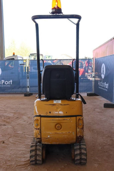 Caterpillar 300.9D - حفارة مُصَّغرة: صورة 4 Caterpillar 300.9D - حفارة مُصَّغرة: صورة 4