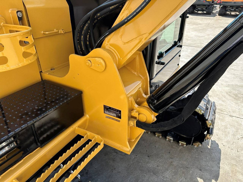 حفار زحاف Caterpillar 305.5E2: صورة 13