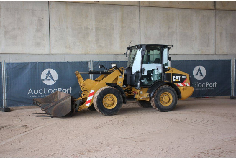 Caterpillar 906H - اللودر بعجل: صورة 1 Caterpillar 906H - اللودر بعجل: صورة 1